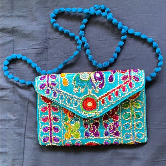 Handmade, Colorful Indian Clutch with Elephant - Picture 4 of 6